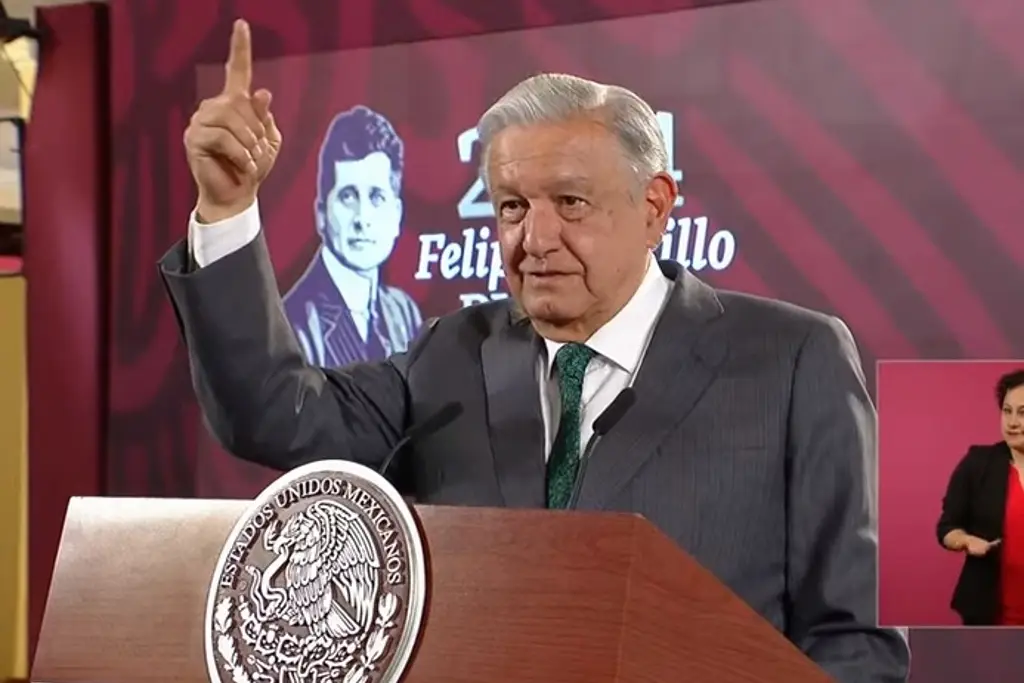 Imagen AMLO se lanza contra intelectuales que apoyan a Xóchitl Gálvez 