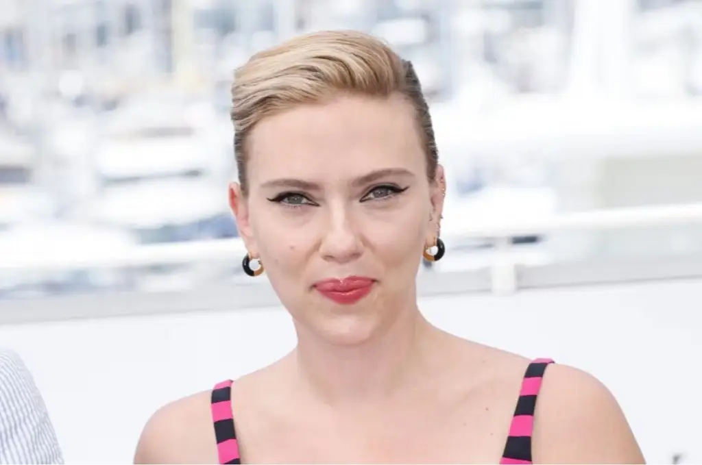 Imagen Scarlett Johansson rechaza prestar voz para herramienta de IA y descubre esto
