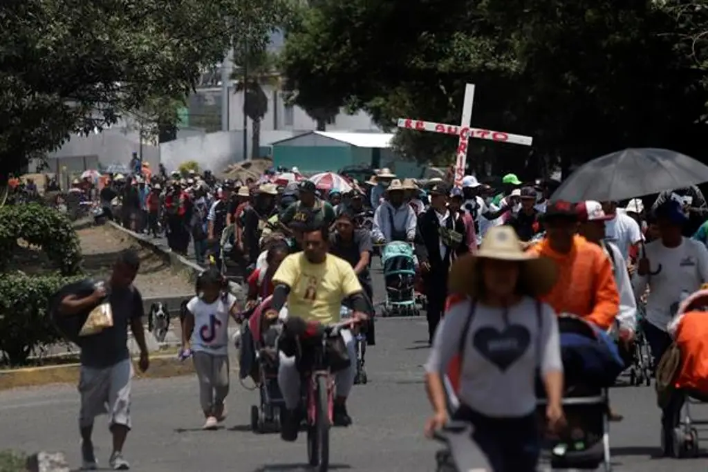 Imagen Caravana cerca de 600 migrantes llega a Puebla rumbo al sueño americano 
