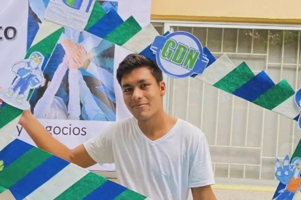 Imagen Estudiante de la UV murió por desnucamiento por caída en Plaza Américas de Boca del Río: Fiscalía