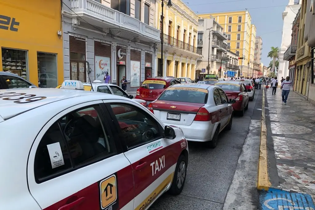 Imagen En Veracruz roban taxis, los desmantelan y venden en partes, denuncian