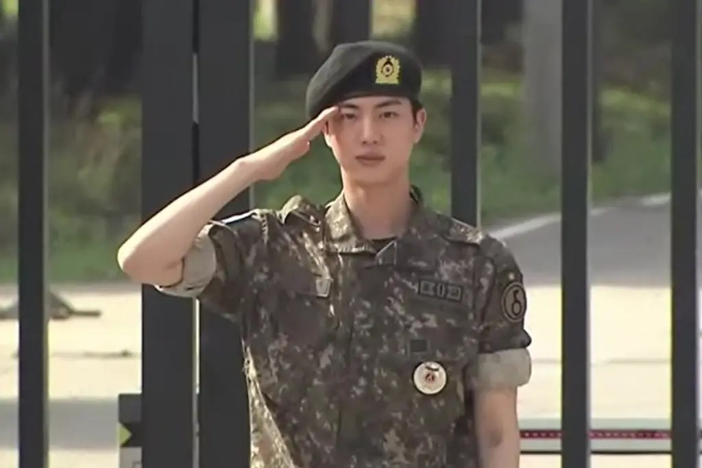 Imagen Jin, primer miembro de BTS que completa su servicio militar obligatorio en Corea del Sur