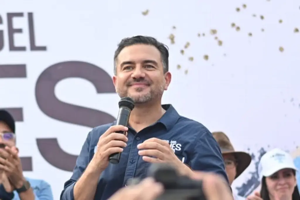 Imagen Fiscalía cita al senador electo Miguel Ángel Yunes Márquez a declarar en Pacho Viejo 