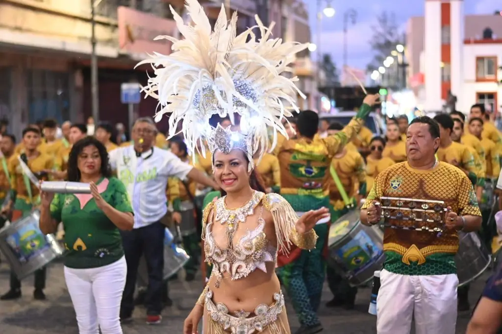 Imagen Dan a conocer días inhábiles por el Carnaval de Veracruz