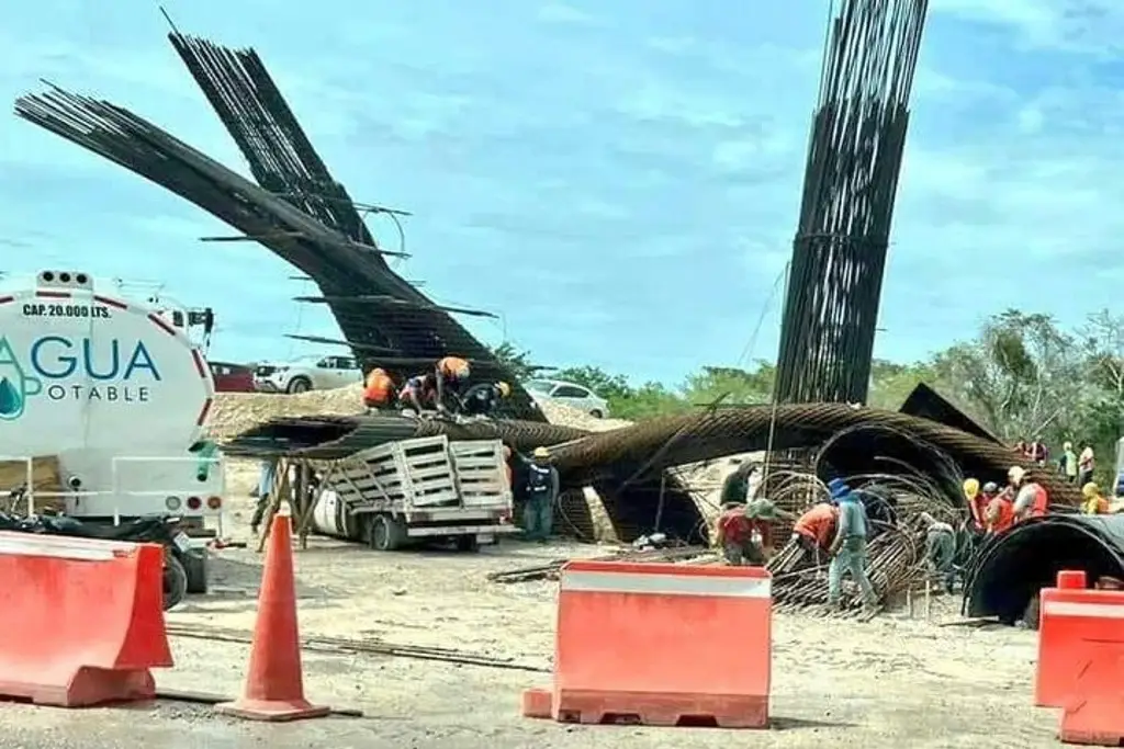 Imagen Cae puente del Tren Maya por lluvias en Chetumal