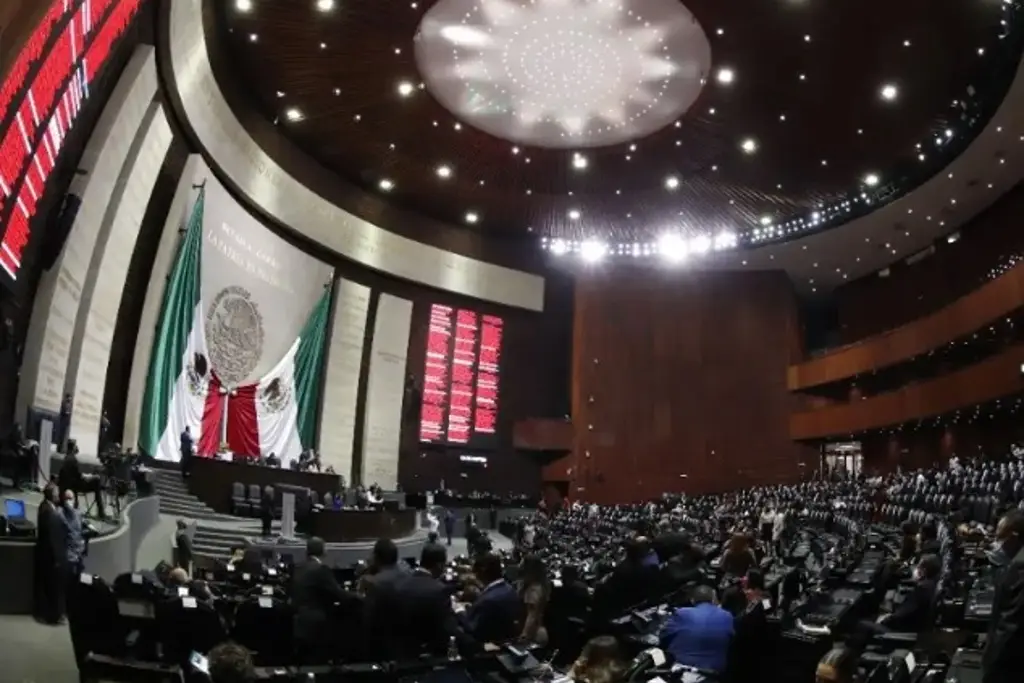 Imagen INE proyecta que Morena se quedaría a 2 senadores de alcanzar mayorías constitucionales en el Congreso