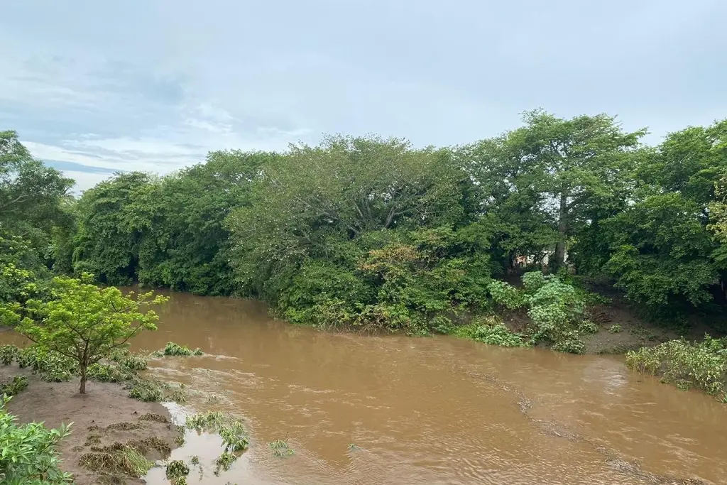 Imagen ¿Cómo está el río Jamapa, luego de la crecida de ayer?