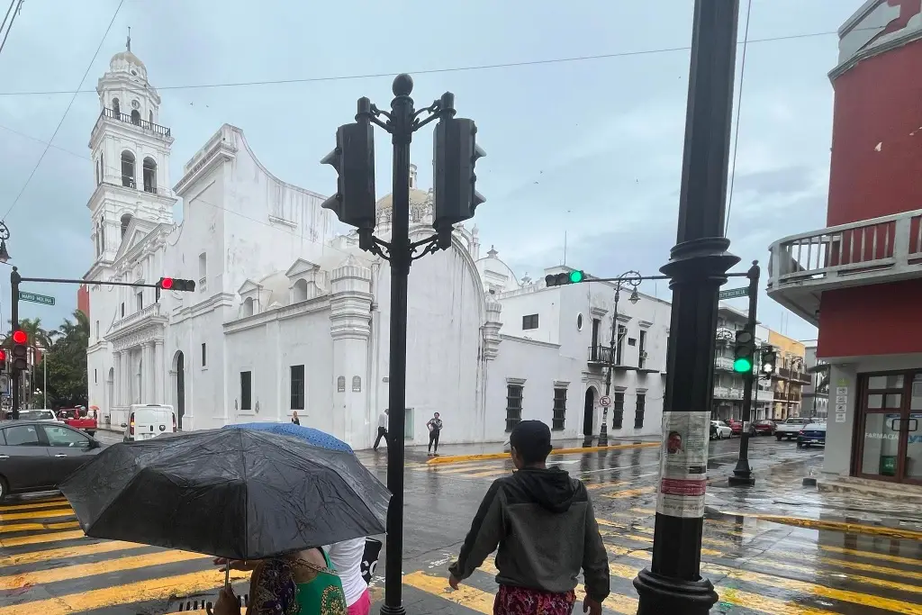 Imagen Lluvias no han afectado a iglesias de Veracruz
