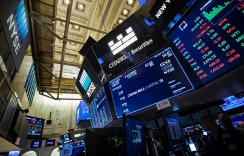 Imagen Bolsa de Nueva York cierra este martes con alza de 0.41%