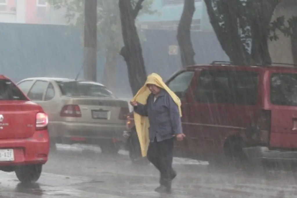 Imagen Pronostican lluvias por onda tropical en Veracruz 