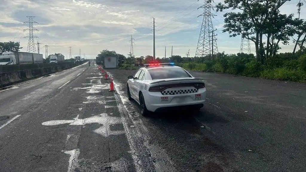 Imagen Hay cierre por accidente en esta autopista de Veracruz 