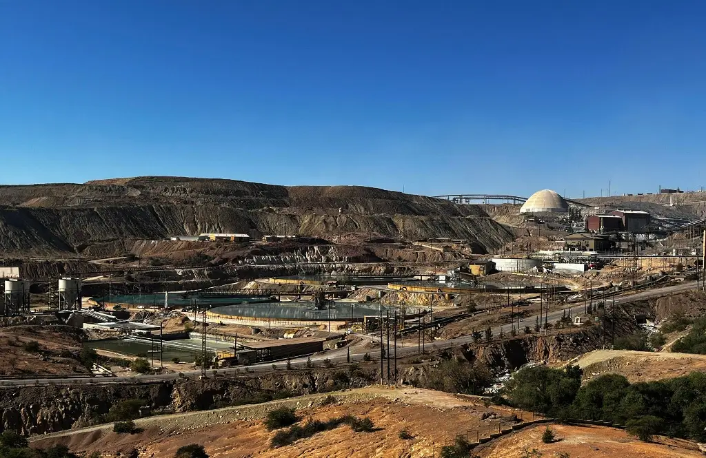 Imagen Pobladores acusan a minera de saquear 50 millones de litros de agua diarios en Sonora