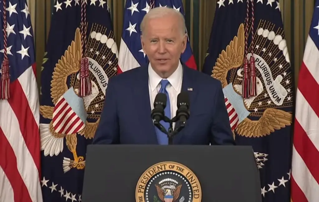 Imagen Biden condena atentado contra Trump; 