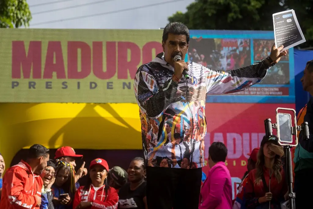 Imagen Nicolás Maduro advierte 'guerra civil' y 'baño de sangre' si no gana la elección