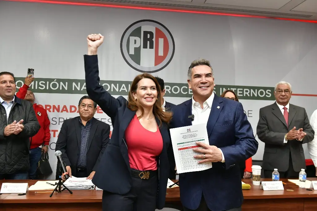 Imagen ‘Alito’ Moreno se registra como candidato para reelegirse en la dirigencia de PRI