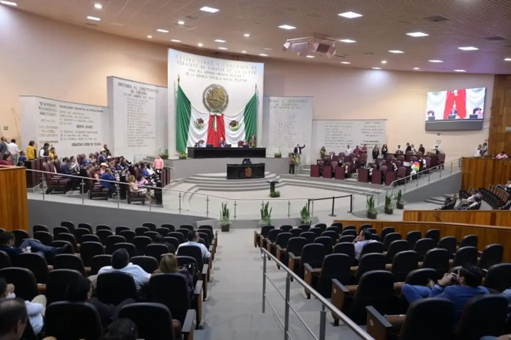 Imagen Congreso de Veracruz determina no ratificar a Magistrada para un periodo más