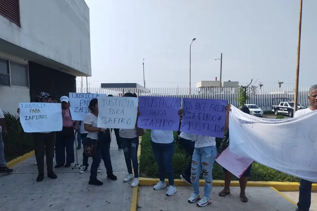 Imagen Exigen justicia por menor que murió atropellada al sur de Veracruz