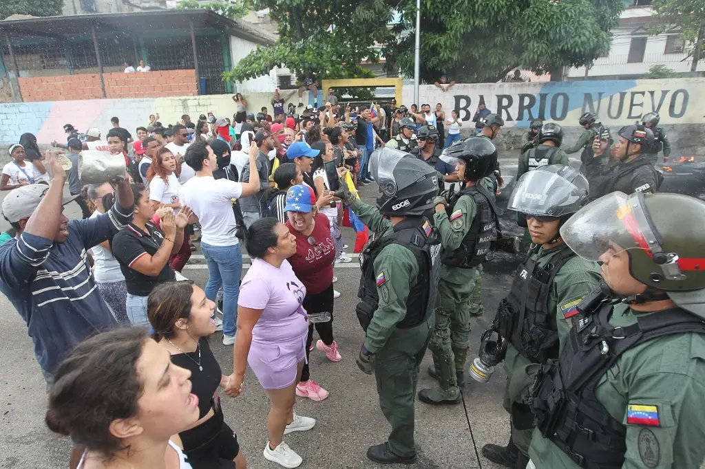 Imagen Protestas y disturbios en Venezuela tras cuestionada reelección de Nicolás Maduro