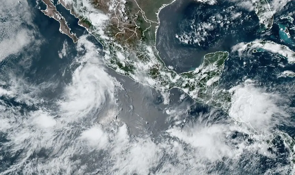 Imagen Se forma la tormenta tropical 'Carlotta' en el Pacífico; prevén lluvias fuertes en 4 estados