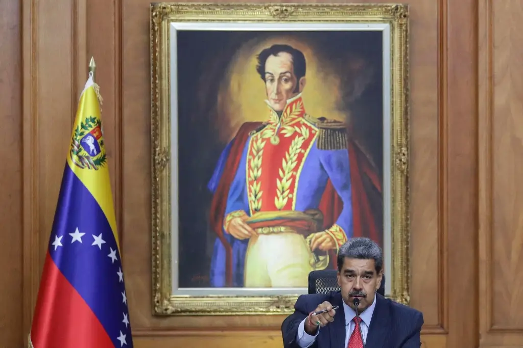 Imagen Maduro responde a EU e insta a este país a 'sacar sus narices de Venezuela'