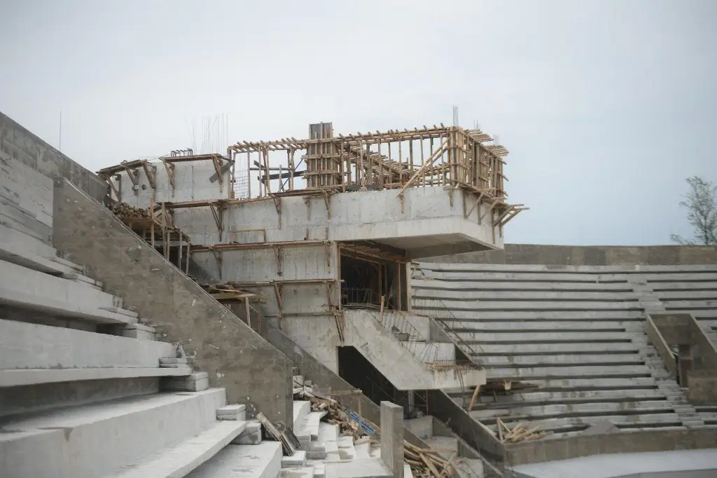 Imagen Reportan 51% de avance en segunda etapa de reconstrucción del estadio Luis 'Pirata' Fuente