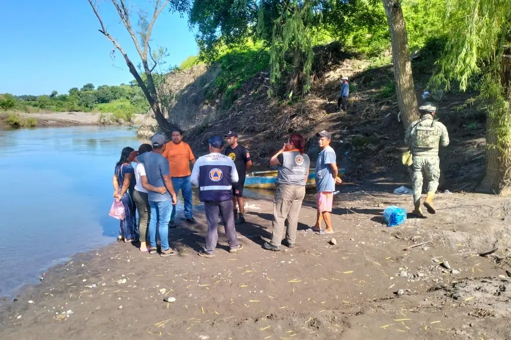 Imagen Continúa la búsqueda del pequeño Ángel en el río Cotaxtla