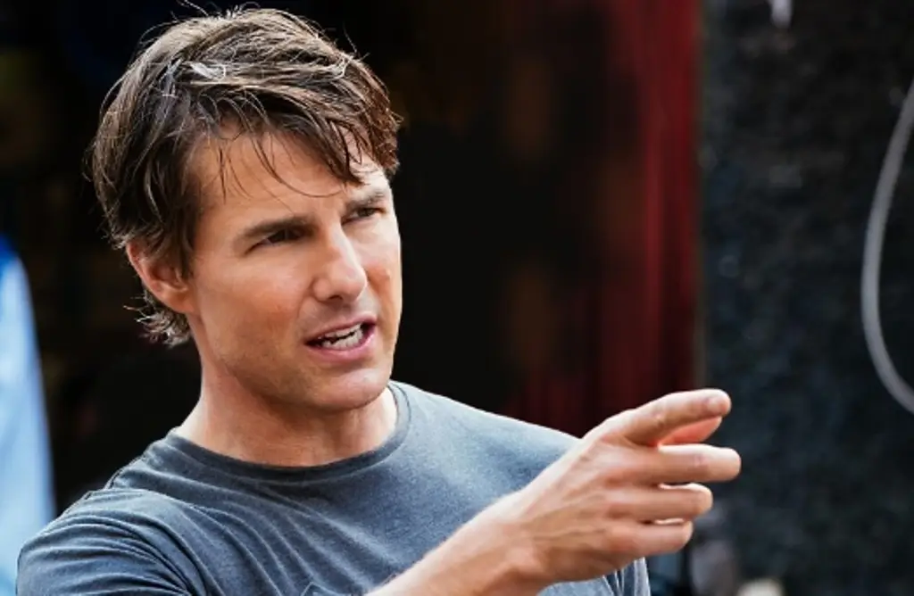 Imagen Tom Cruise estaría estrenando novia 35 años menor que él 