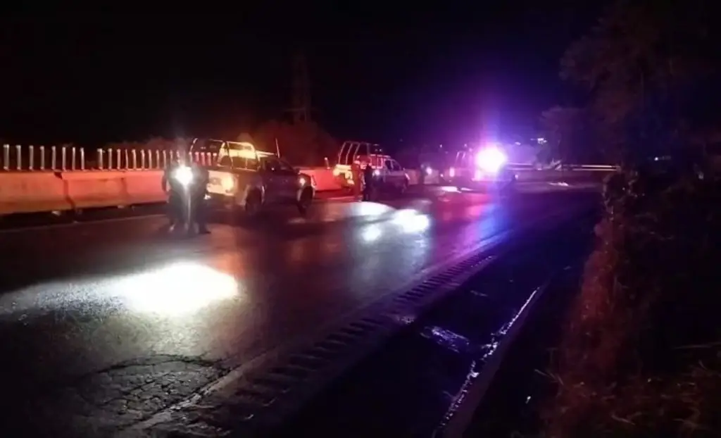 Imagen Hombre muere atropellado sobre la autopista Orizaba-Puebla