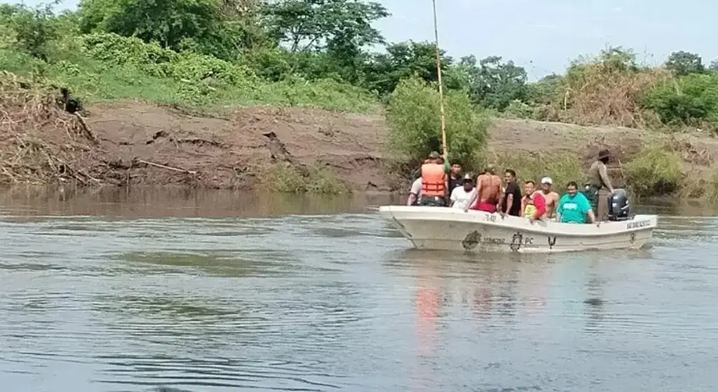 Imagen Lamentan muerte de Ángel, menor que fue hallado en Río Cotaxtla 