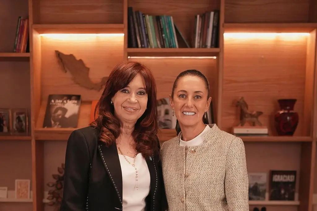 Imagen Sheinbaum recibe a expresidenta de Argentina Cristina Fernández de Kirchner