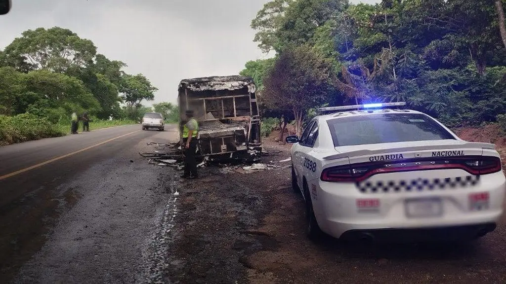 Imagen Se registra cierre parcial de circulación en carretera de Veracruz