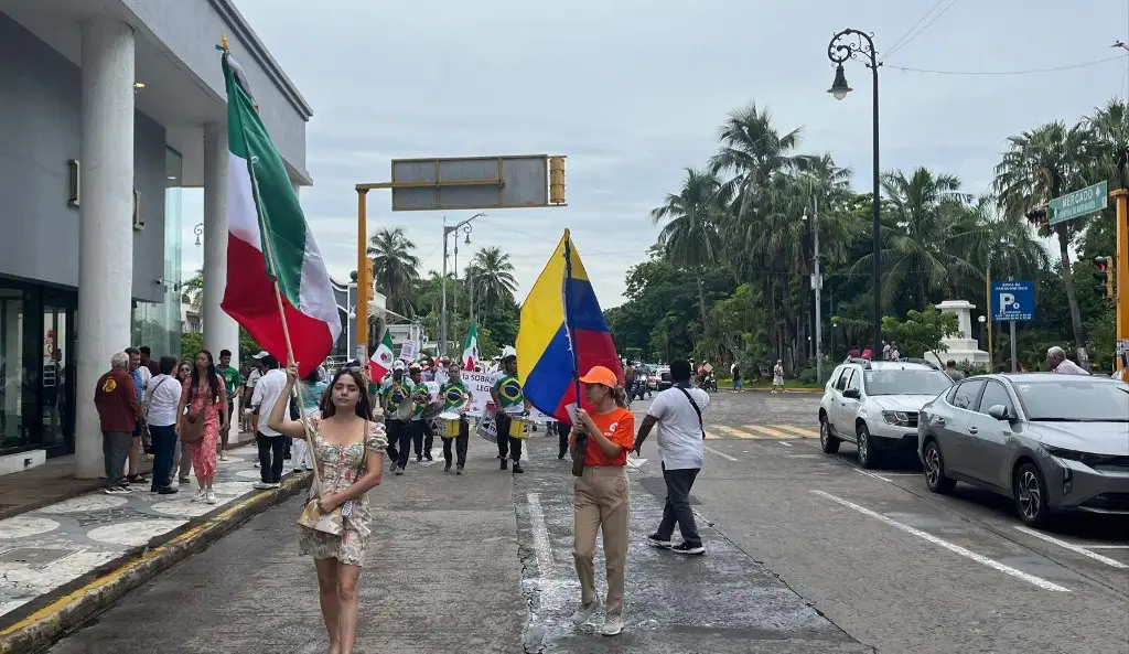 Imagen Marchan en Veracruz contra la sobrerrepresentación