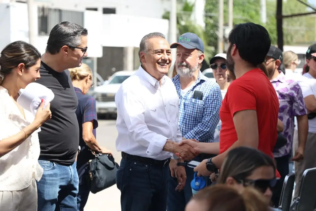 Imagen PRI expulsa a Manlio Fabio Beltrones de su bancada en el Senado 