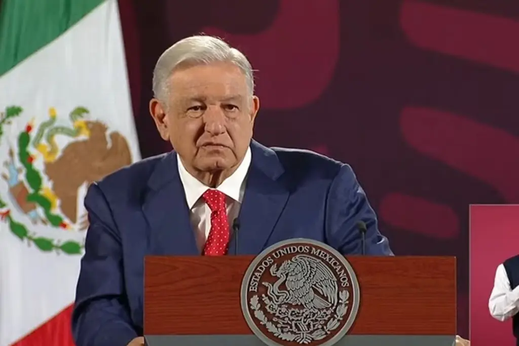 Imagen Por diferencias políticas intentaron detener a Javier Corral: AMLO 