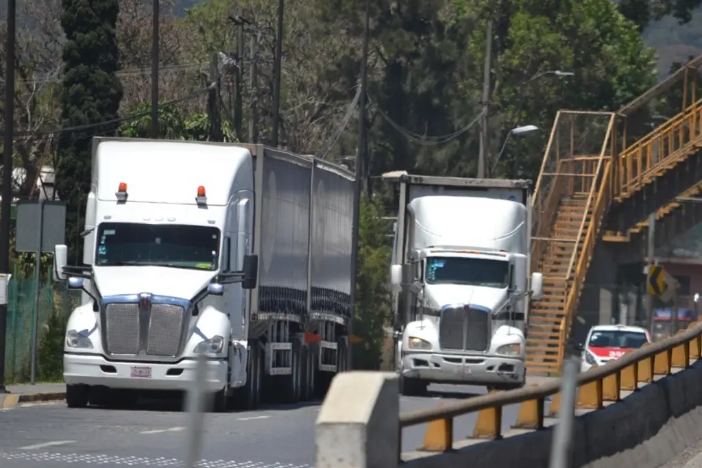 Imagen Afirman que hacen falta mejores carreteras para detonar Corredor Interoceánico