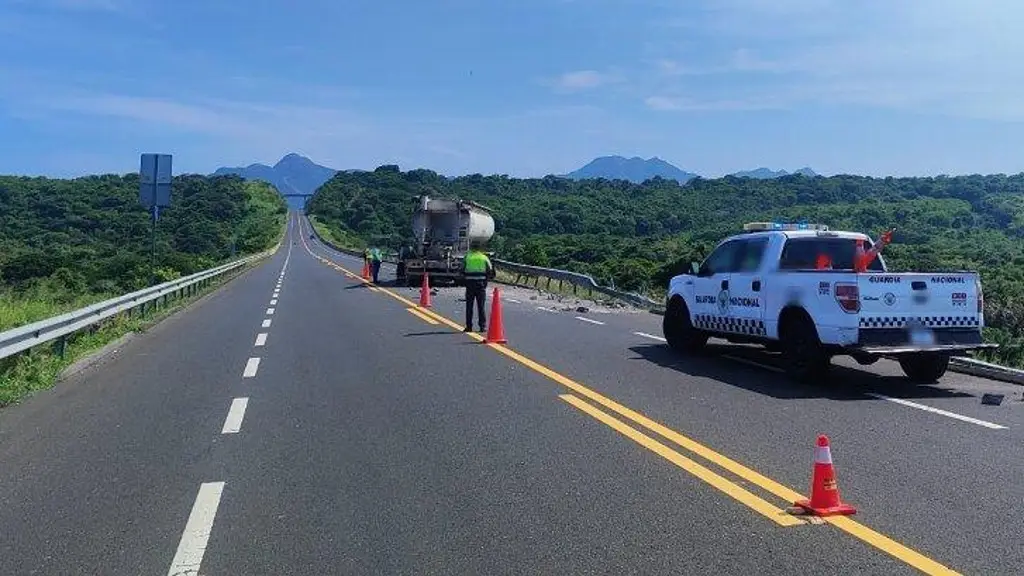 Imagen Se registra cierre parcial de circulación en carretera de Veracruz