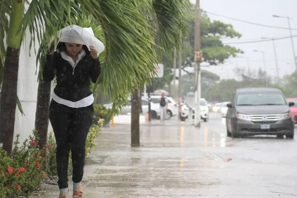 Imagen Prevén un periodo de lluvias importantes en Veracruz, emiten Alerta Gris 