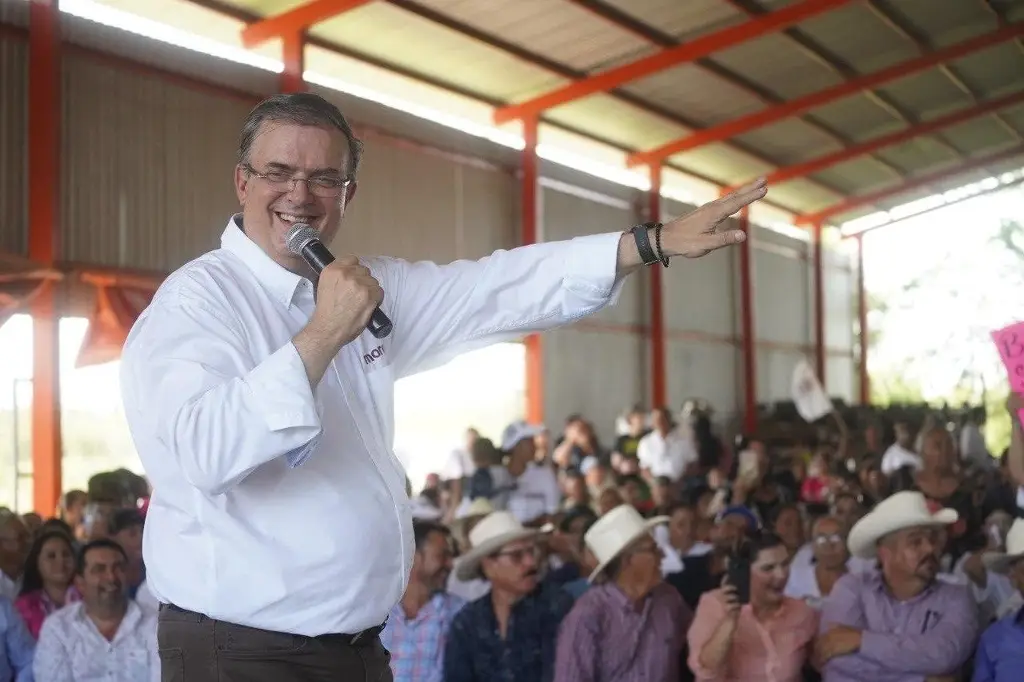 Imagen Conceden licencia a Marcelo Ebrard en el Senado; va al gabinete de Sheinbaum