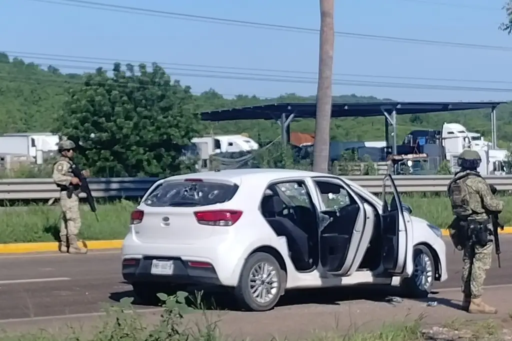 Imagen Enfrentamientos en Culiacán dejan un hombre muerto y 2 militares lesionados 