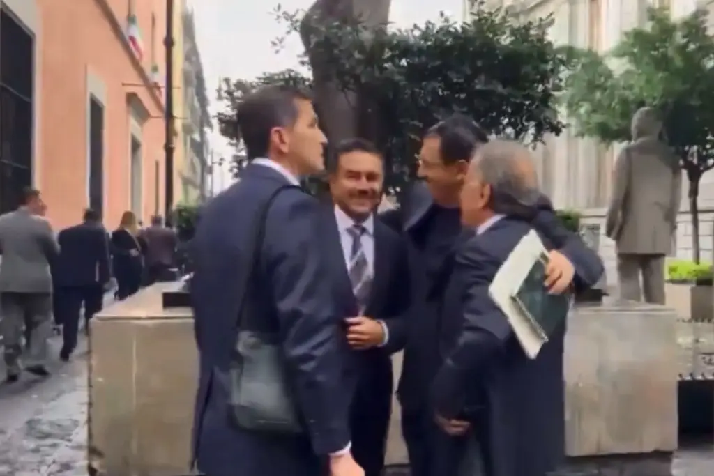 Imagen Reaparece Miguel Ángel Yunes Márquez tras solicitar licencia como senador (+Video)