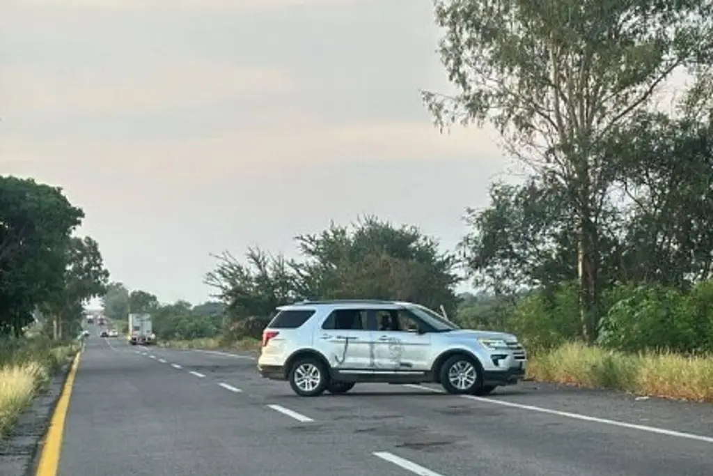 Imagen Reportan enfrentamientos y bloqueos en Culiacán (+Videos)