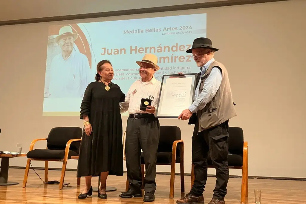 Imagen Juan Hernández Ramírez gana premio de 'Literatura en Lenguas Indígenas'