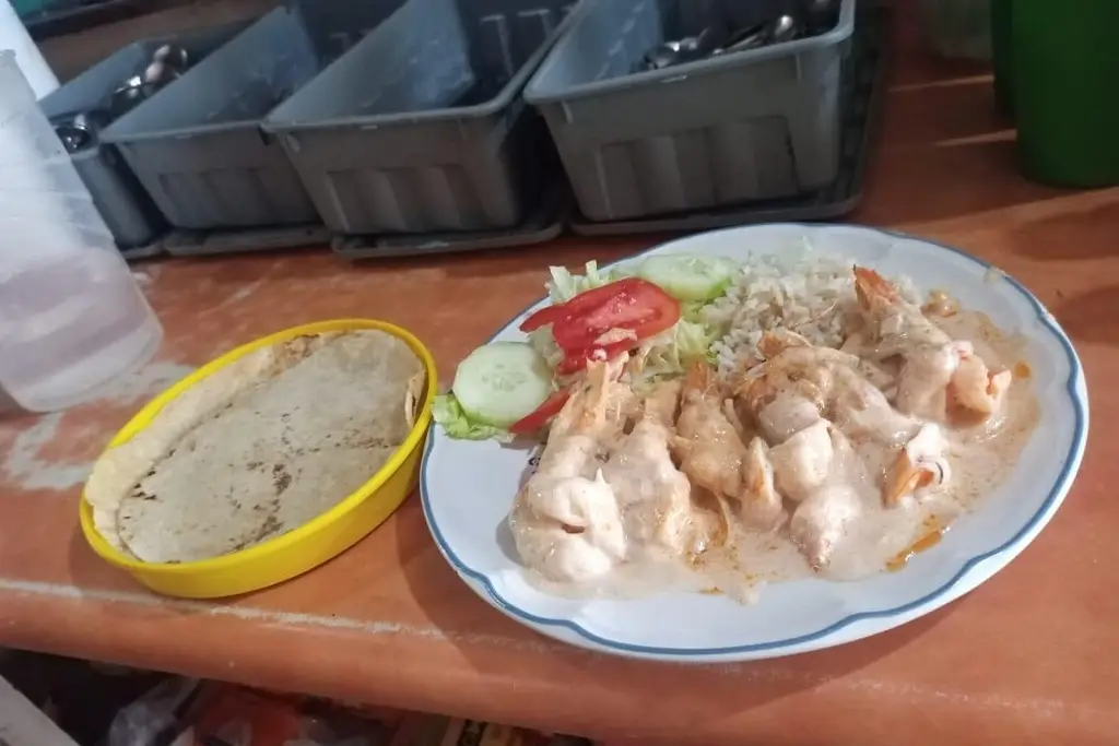 Imagen Estos son los platillos que más consumen personas para curar la cruda en Veracruz 