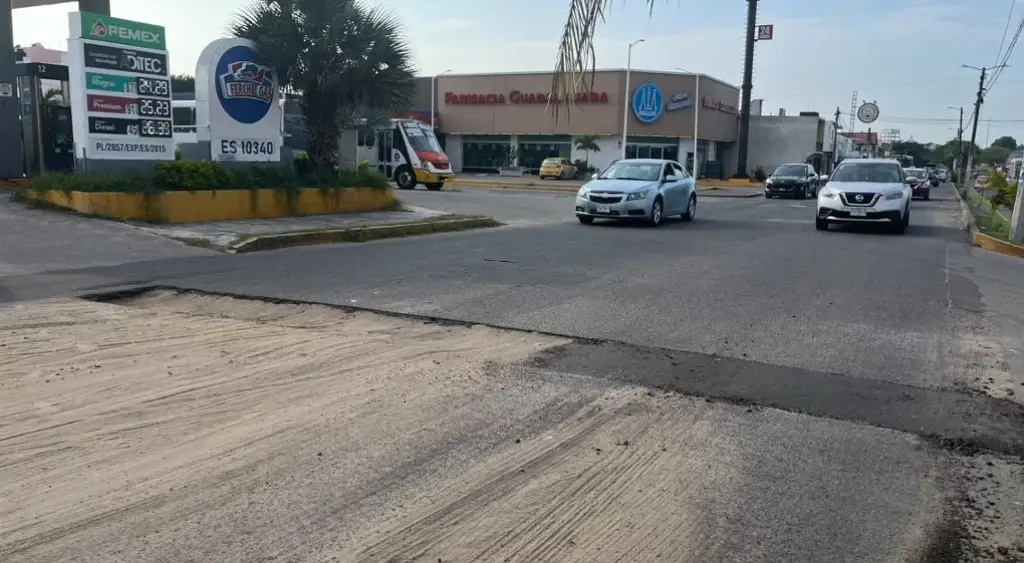 Imagen Se quejan por zanja abierta a media calle en Lomas de Río Medio