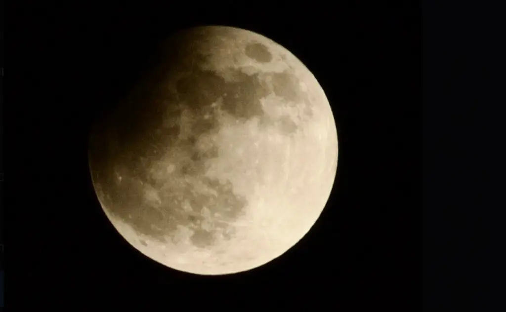 Imagen Impresionante eclipse de Luna en la zona conurbada Veracruz-Boca del Río