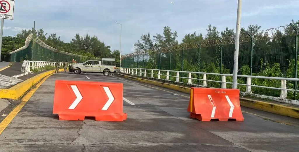 Imagen Checa vías alternas por cierre del puente Ulúa en puerto de Veracruz