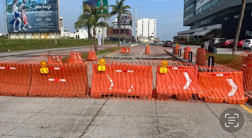 Imagen Cierre vial del Bulevar Manuel Ávila Camacho en Boca del Río