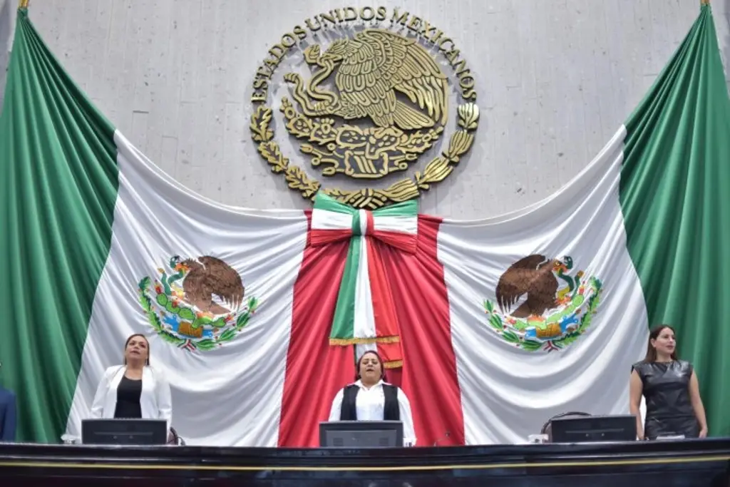 Imagen Congreso modifica integración de 13 comisiones legislativas