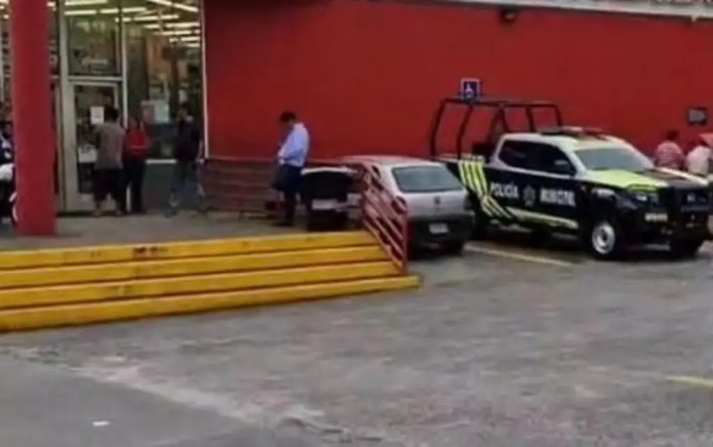 Imagen Muere hombre al interior de un establecimiento comercial 