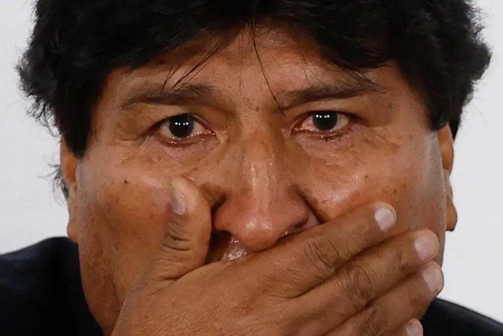 Imagen Acusan a Evo Morales de embarazar a menor de 15 años; atribuyen red de trata